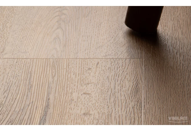 Кварц-винил Дуб Кордова (1227*232*2,5 мм) — купить в Екатеринбурге