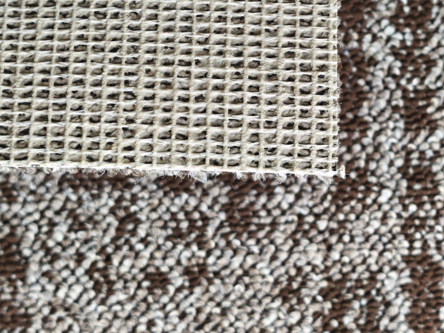 Ковровое покрытие "Bonkeel" Soul One Brown (ширина 4м) — купить в Екатеринбурге